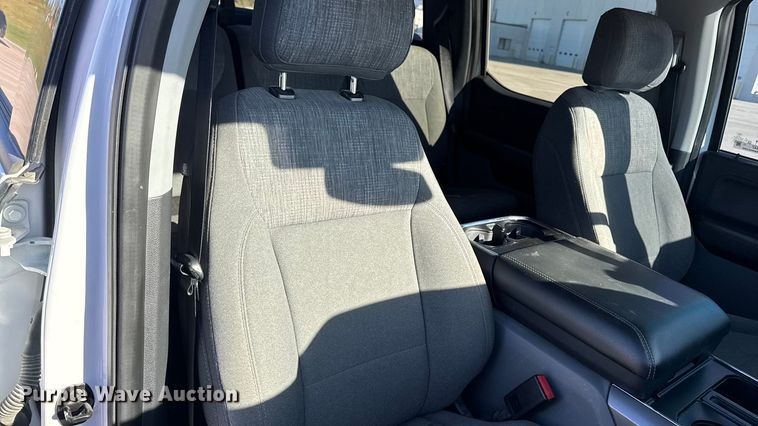 image for item EM2447 2021 Ford F150 XLT SuperCrew pickup truck