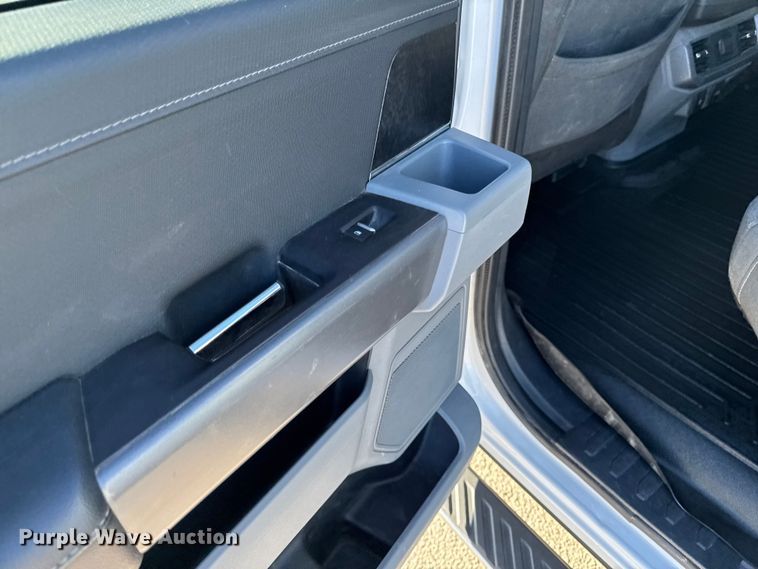 image for item EM2447 2021 Ford F150 XLT SuperCrew pickup truck