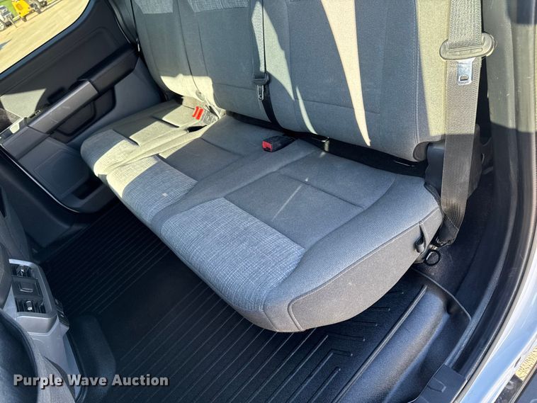 image for item EM2447 2021 Ford F150 XLT SuperCrew pickup truck