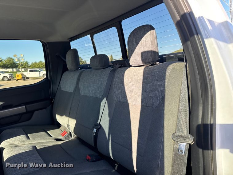 image for item EM2447 2021 Ford F150 XLT SuperCrew pickup truck