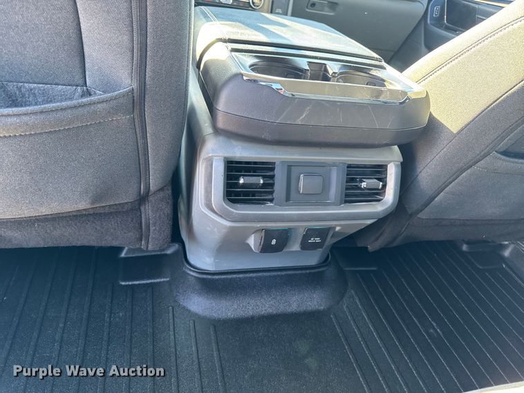 image for item EM2447 2021 Ford F150 XLT SuperCrew pickup truck