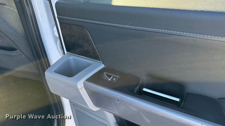 image for item EM2447 2021 Ford F150 XLT SuperCrew pickup truck