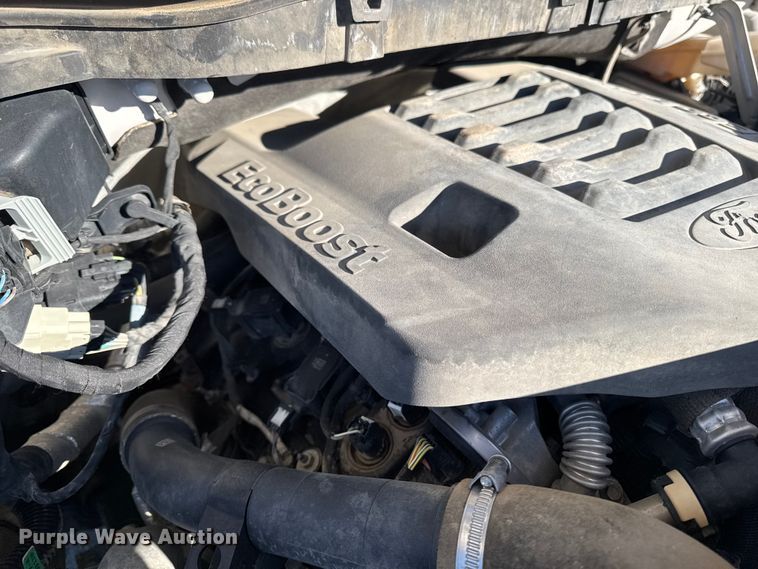 image for item EM2447 2021 Ford F150 XLT SuperCrew pickup truck