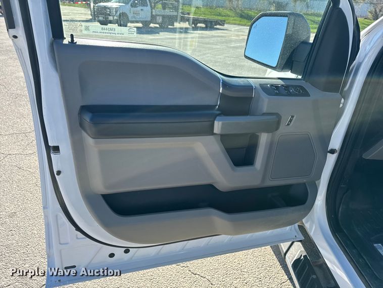 image for item EM2448 2018 Ford F150 XLT SuperCrew pickup truck