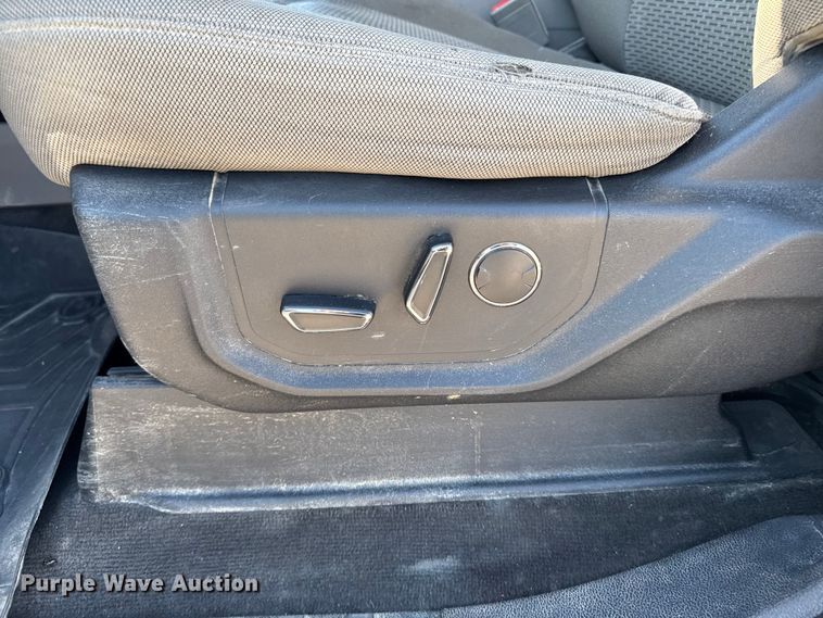 image for item EM2448 2018 Ford F150 XLT SuperCrew pickup truck