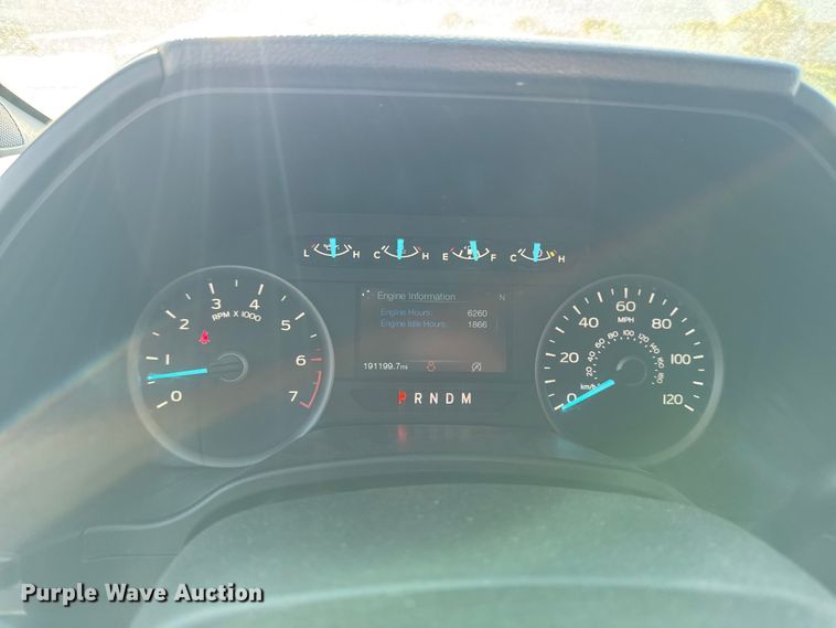 image for item EM2448 2018 Ford F150 XLT SuperCrew pickup truck