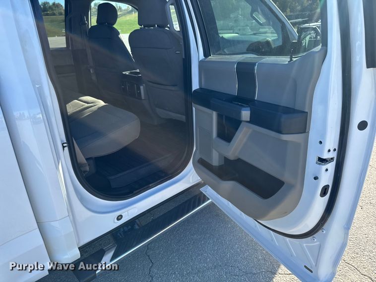 image for item EM2448 2018 Ford F150 XLT SuperCrew pickup truck