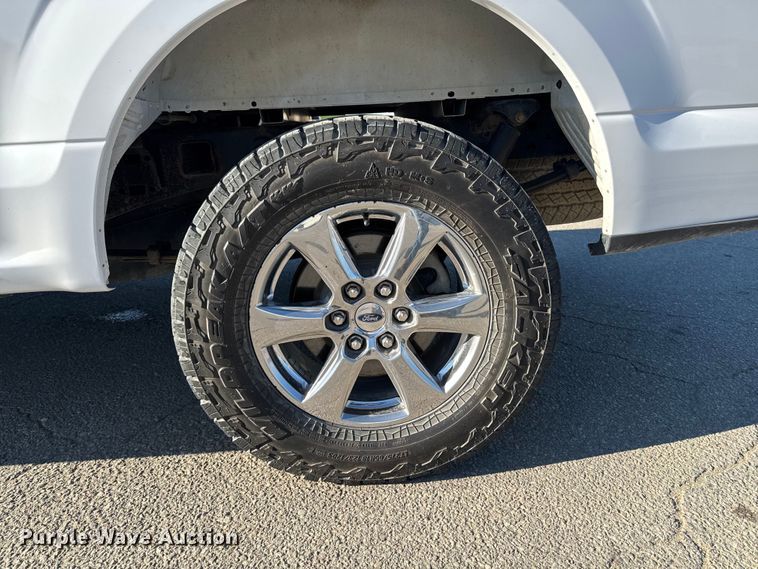 image for item EM2448 2018 Ford F150 XLT SuperCrew pickup truck