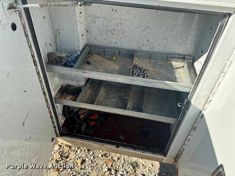 image for item EM2477 2014 Ford E350 Super Duty utility van