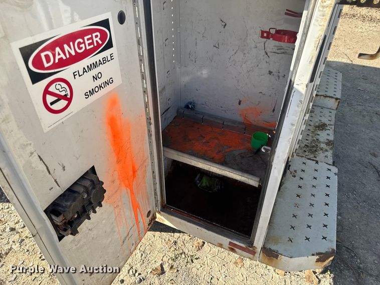 image for item EM2477 2014 Ford E350 Super Duty utility van