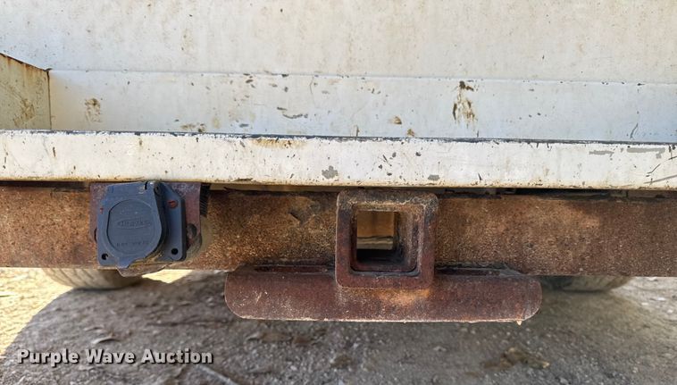 image for item EM2477 2014 Ford E350 Super Duty utility van