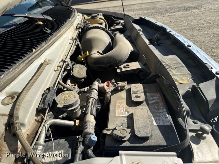 image for item EM2477 2014 Ford E350 Super Duty utility van