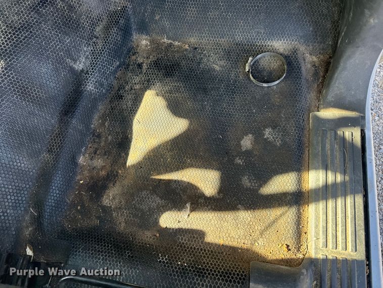 image for item EM2478 2005 Chevrolet Silverado 1500 pickup truck