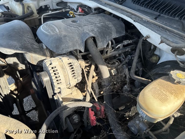 image for item EM2478 2005 Chevrolet Silverado 1500 pickup truck