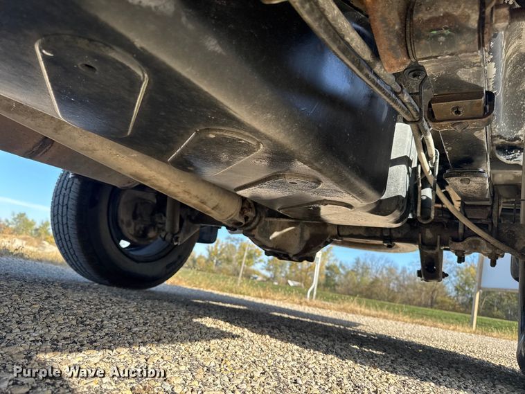 image for item EM2479 2013 Chevrolet Silverado 1500 pickup truck