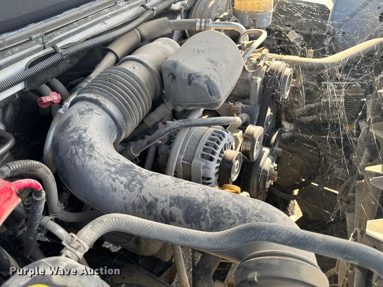 image for item EM2479 2013 Chevrolet Silverado 1500 pickup truck