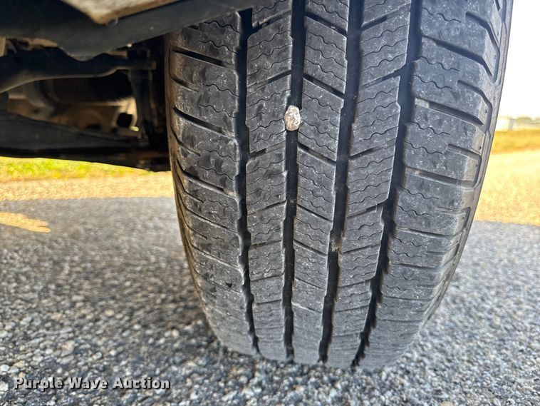 image for item EM2479 2013 Chevrolet Silverado 1500 pickup truck