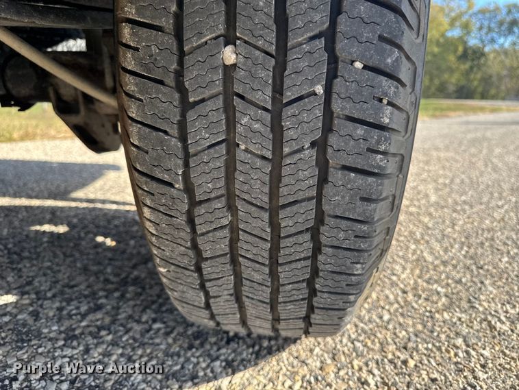 image for item EM2479 2013 Chevrolet Silverado 1500 pickup truck