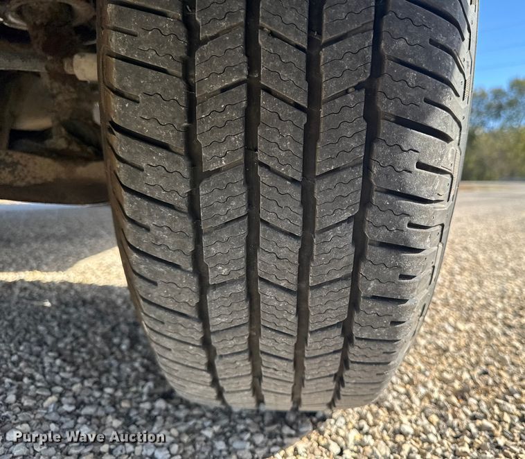 image for item EM2479 2013 Chevrolet Silverado 1500 pickup truck