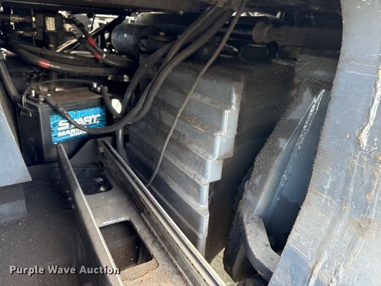 image for item EM6107 2018 CombiLift CB8000  forklift