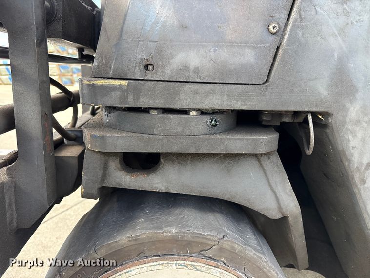 image for item EM6107 2018 CombiLift CB8000  forklift