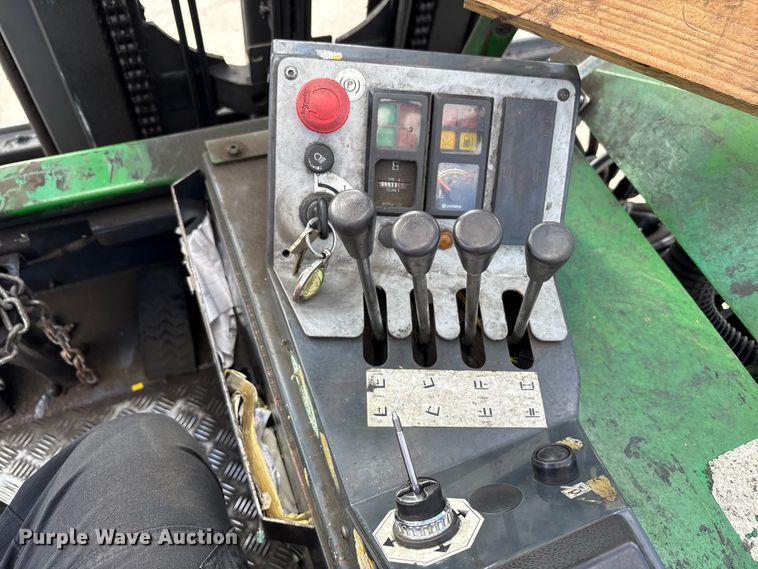 image for item EM6107 2018 CombiLift CB8000  forklift