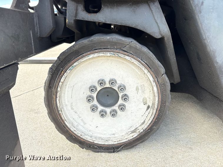 image for item EM6107 2018 CombiLift CB8000  forklift