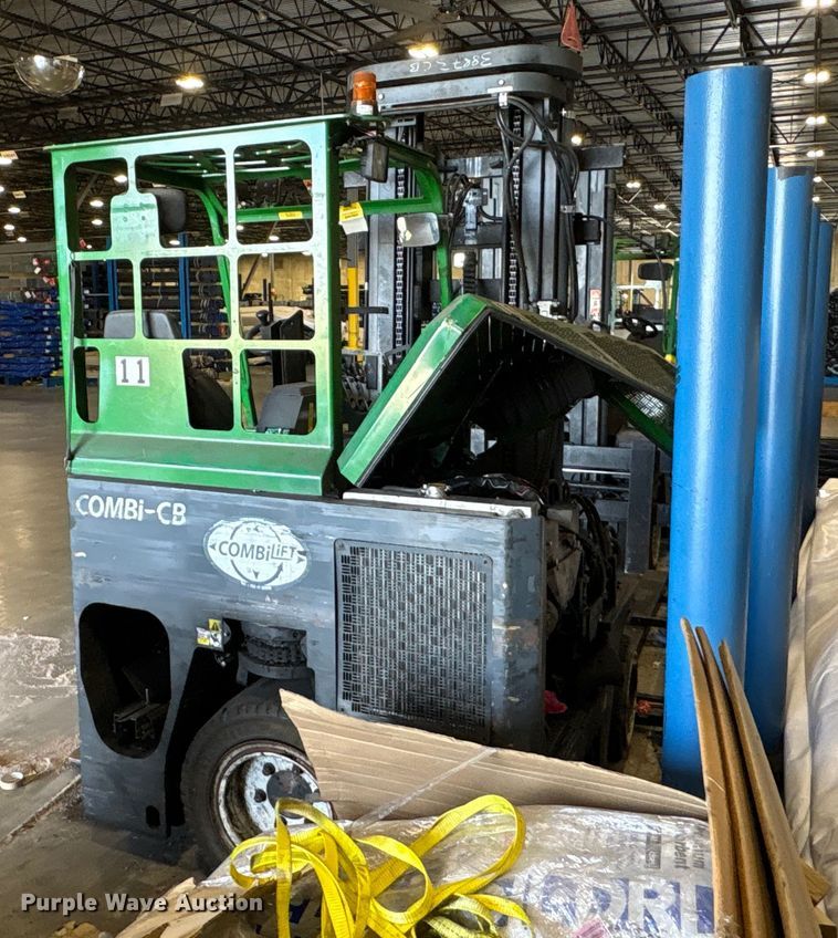 image for item EM6108 2018 CombiLift CB8000 forklift