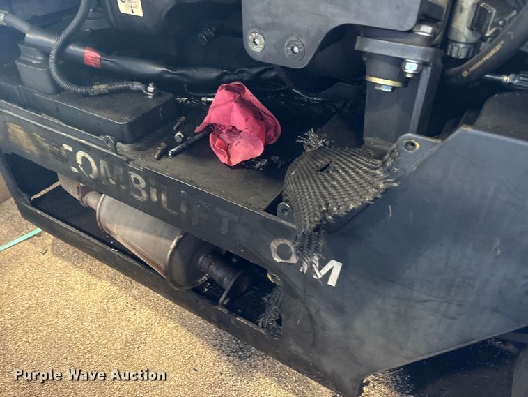 image for item EM6108 2018 CombiLift CB8000 forklift