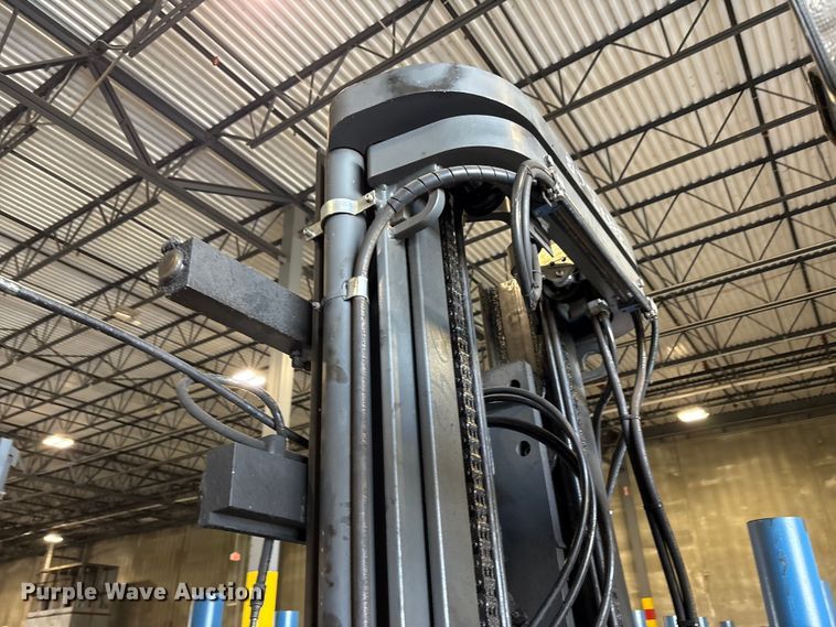 image for item EM6108 2018 CombiLift CB8000 forklift