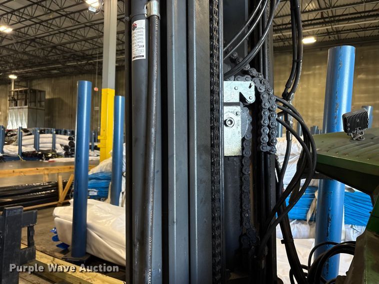 image for item EM6108 2018 CombiLift CB8000 forklift