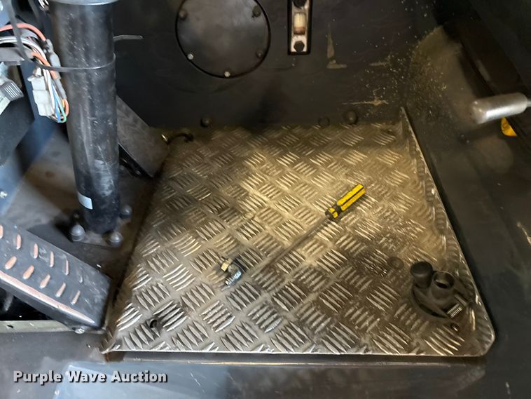 image for item EM6108 2018 CombiLift CB8000 forklift