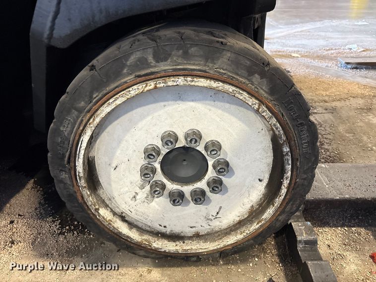 image for item EM6108 2018 CombiLift CB8000 forklift