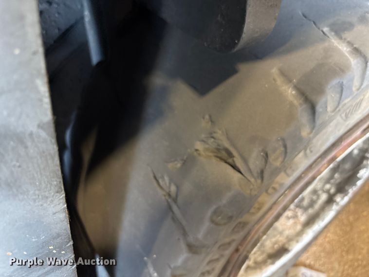 image for item EM6108 2018 CombiLift CB8000 forklift