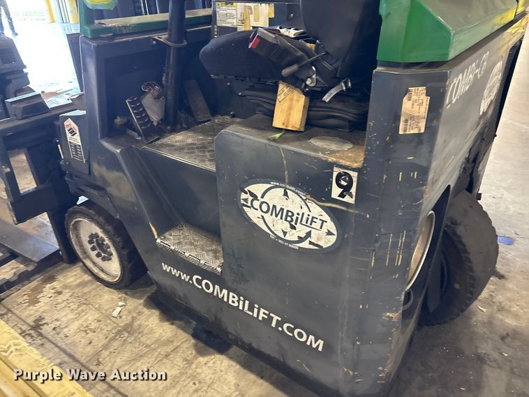 image for item EM6109 2018 CombiLift CB8000 forklift