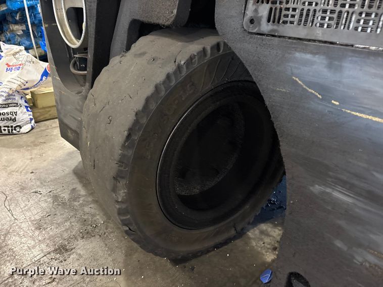 image for item EM6109 2018 CombiLift CB8000 forklift