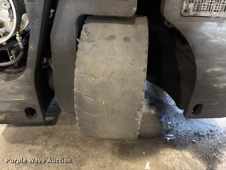 image for item EM6109 2018 CombiLift CB8000 forklift