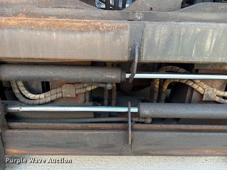 image for item EM6110 2018 Toyota 8FG40U forklift