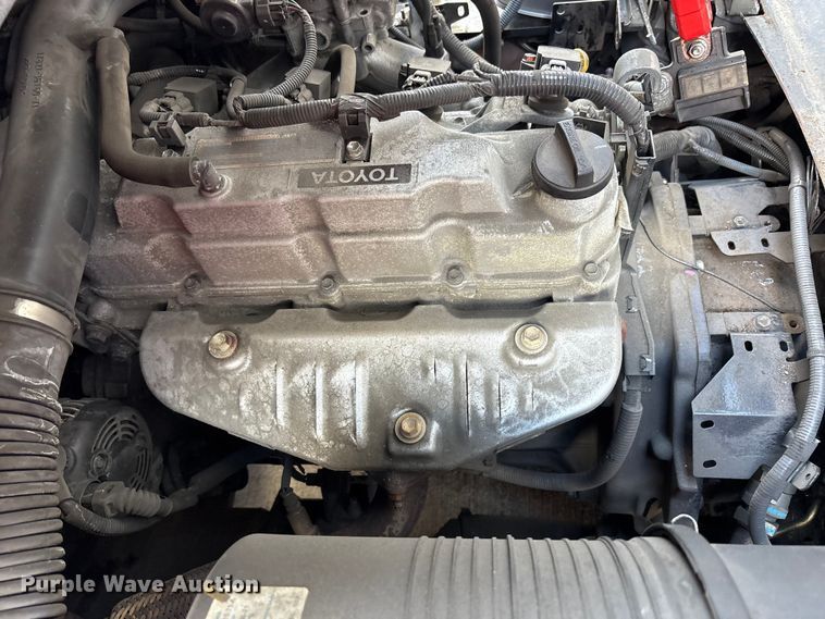 image for item EM6110 2018 Toyota 8FG40U forklift