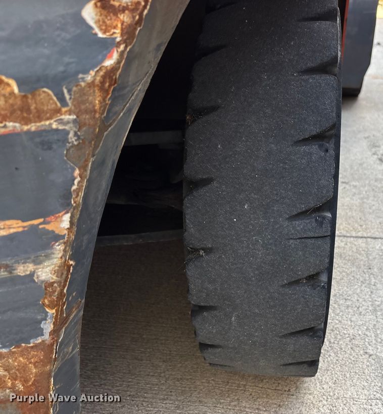 image for item EM6110 2018 Toyota 8FG40U forklift