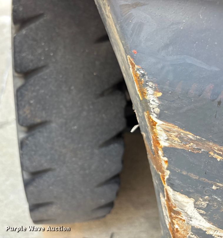 image for item EM6110 2018 Toyota 8FG40U forklift