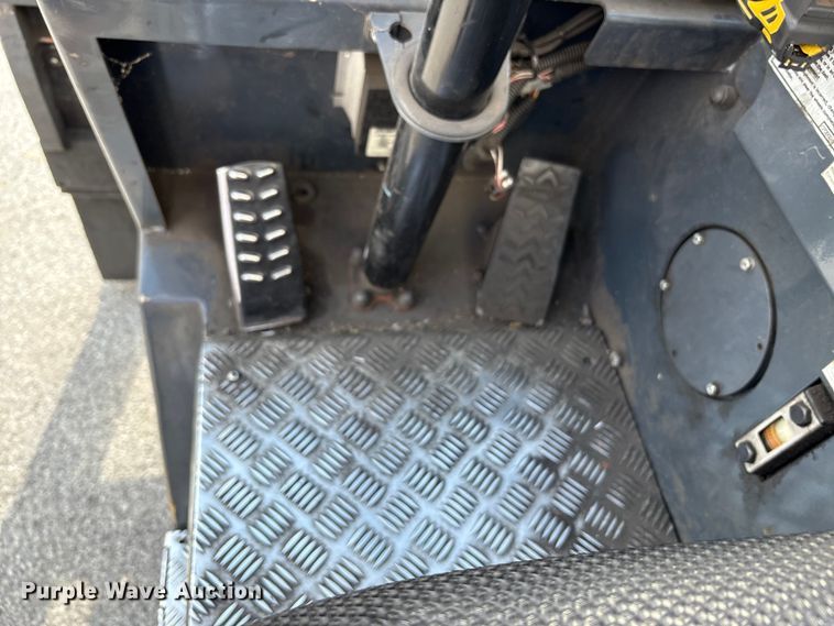 image for item EM6112 2018 CombiLift CB8000 forklift