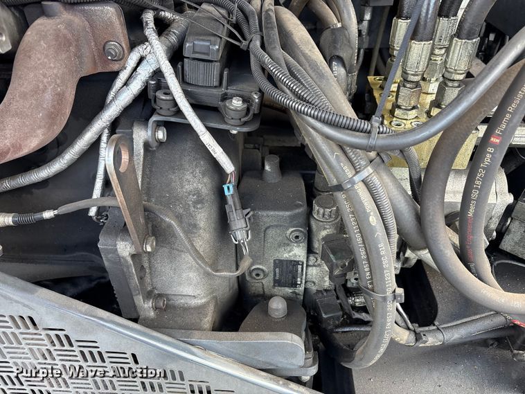 image for item EM6112 2018 CombiLift CB8000 forklift