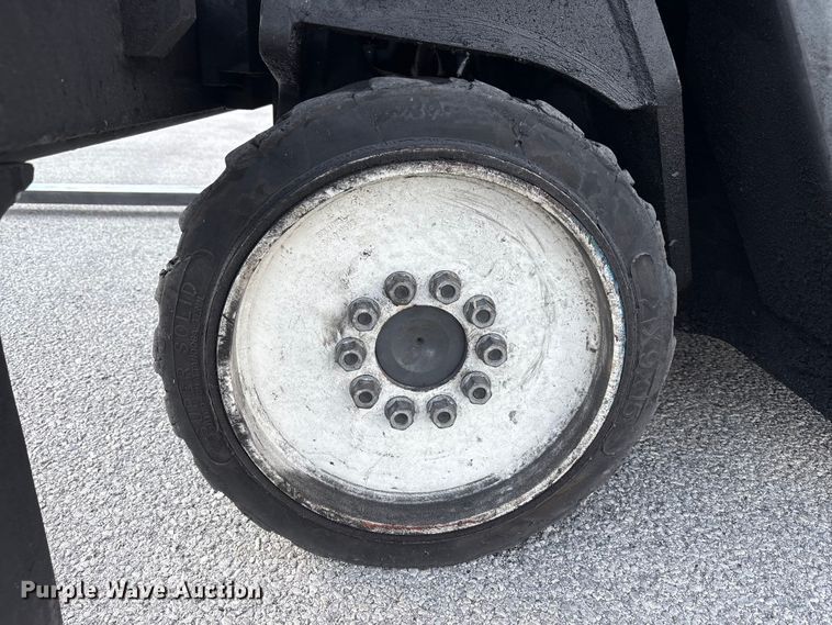 image for item EM6112 2018 CombiLift CB8000 forklift