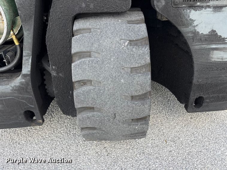 image for item EM6112 2018 CombiLift CB8000 forklift