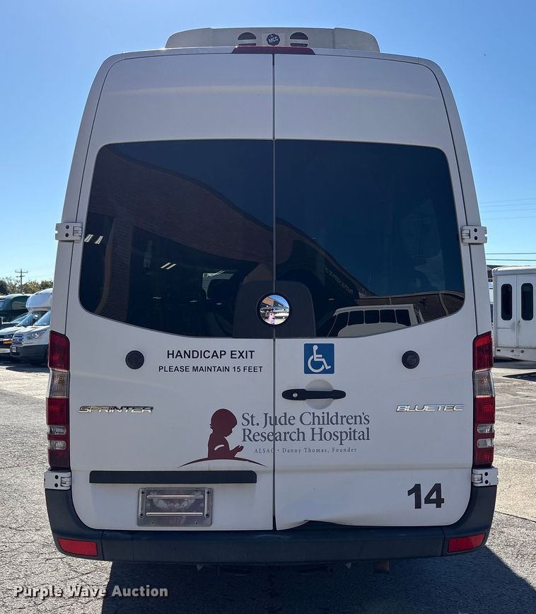 image for item EM6118 2014 Freightliner Sprinter shuttle bus