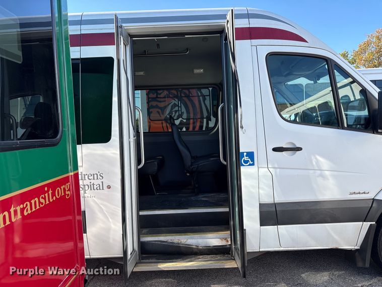 image for item EM6118 2014 Freightliner Sprinter shuttle bus