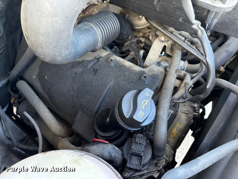 image for item EM6118 2014 Freightliner Sprinter shuttle bus