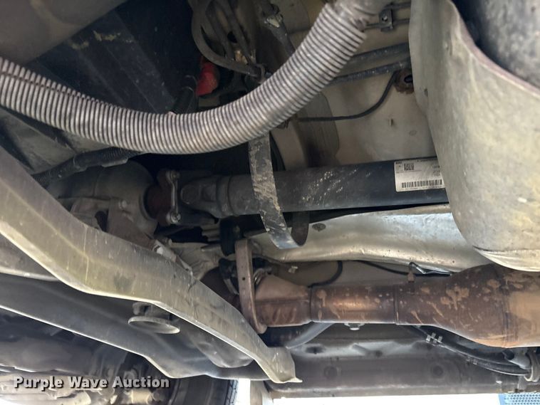 image for item EM6119 2015 Freightliner Sprinter shuttle bus