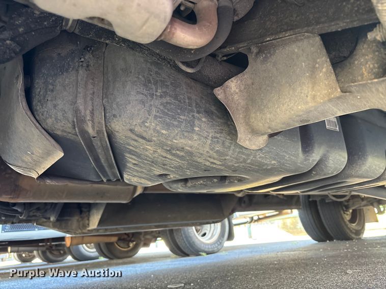 image for item EM6119 2015 Freightliner Sprinter shuttle bus